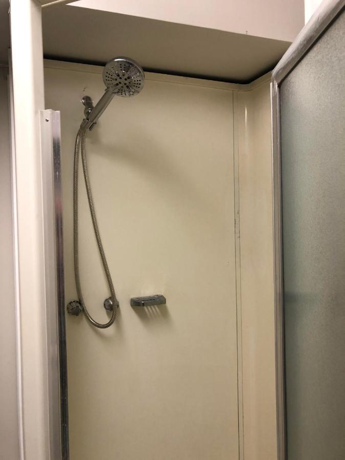 Cozy Guest Home Close To Downtown Vancouver Sights & Subway Station Экстерьер фото
